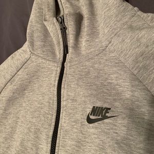 Nike tech fleece